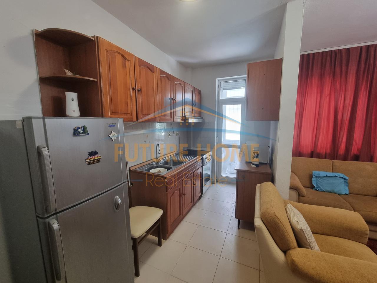 Affitto, Appartamento 1+1, Boulevard "Bajram Curri", Tirana.