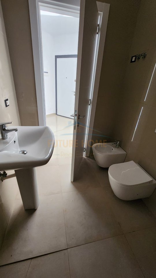 In vendita, Appartamento 2+2, White Hill Residence, Currila, Durazzo