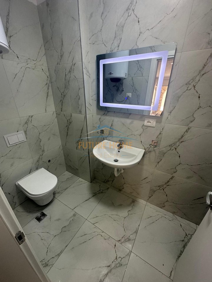 Shitje, Apartament 1+1+Post Parkimi , Kompleksi Sofo Duni , Dhermi