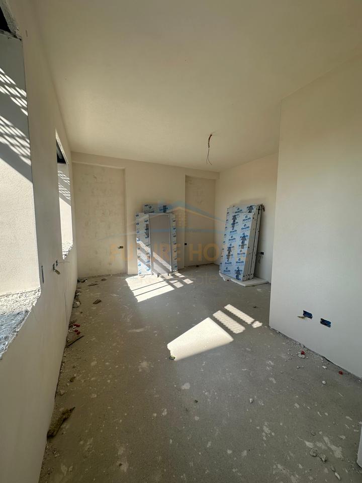 In vendita, Appartamento 2+1, Paskuqan, Tirana
