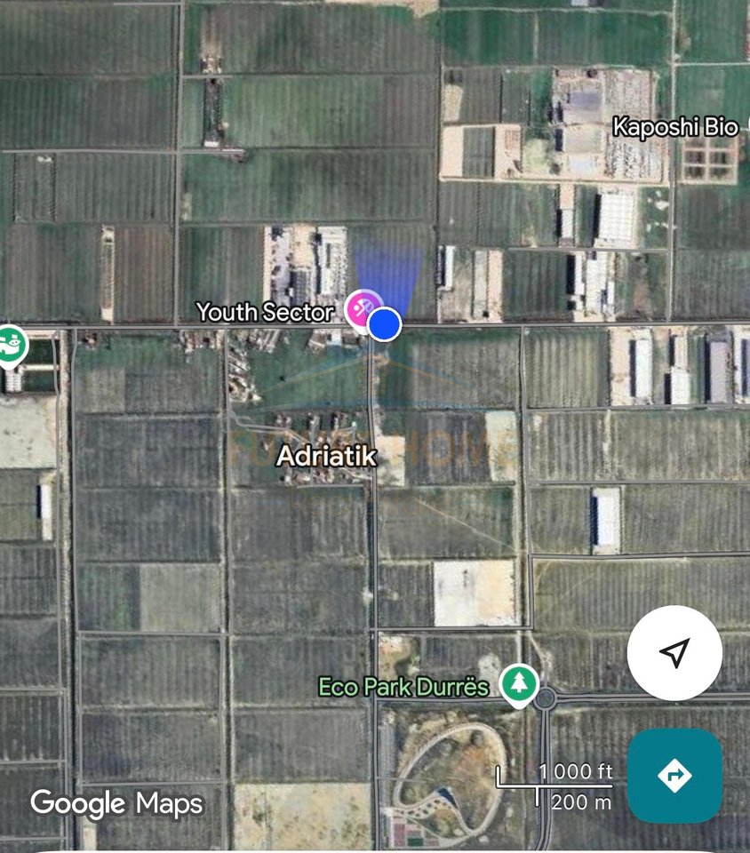 Shitet, Toke, Pranë Eco Park, Durrës.