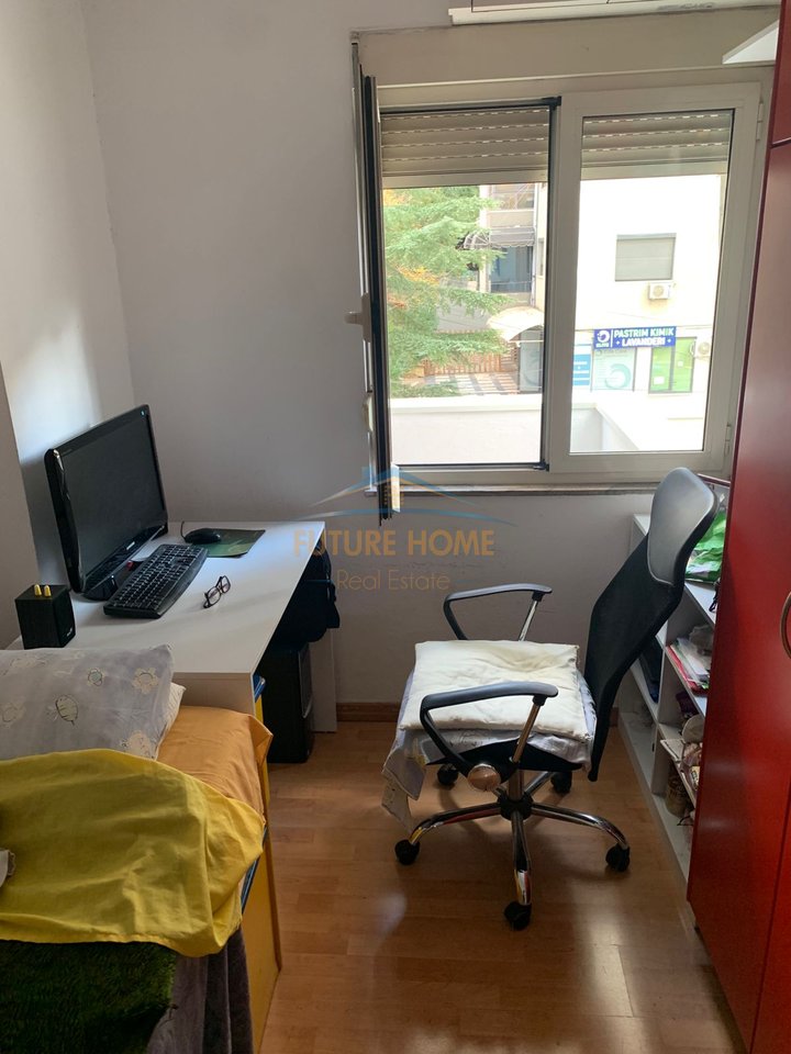 For sale, Apartment 2+1+2, Elbasan Street, Tirana
