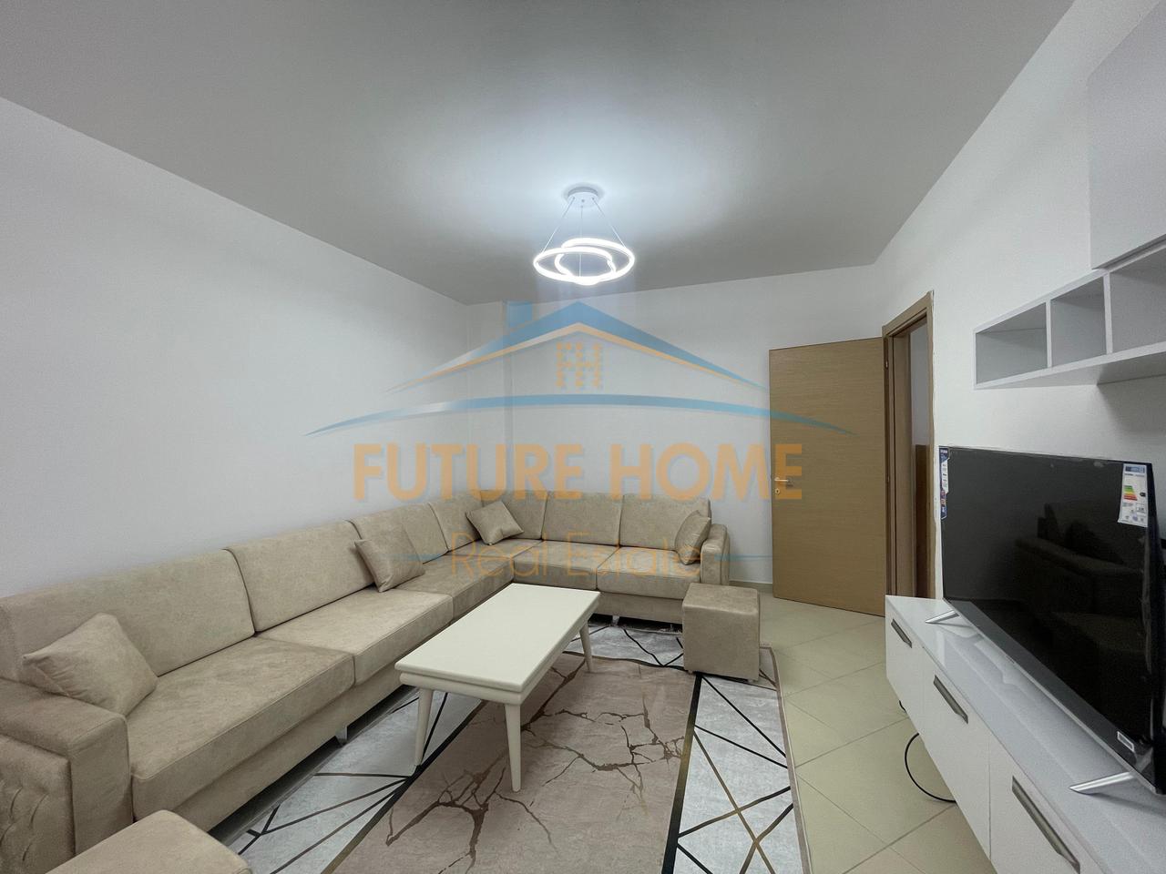 Qera, Apartament 2+1, Fresk , Tiranë.