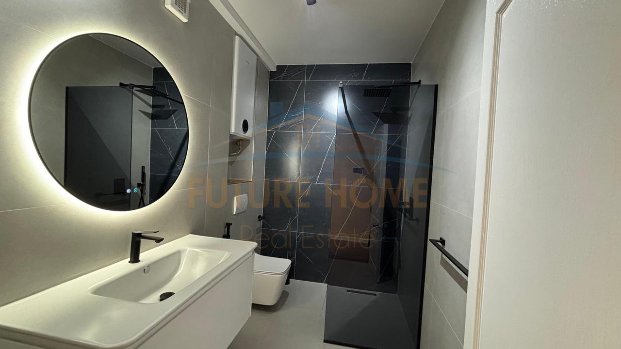 Qira, Office Ambient, Center, Tirana