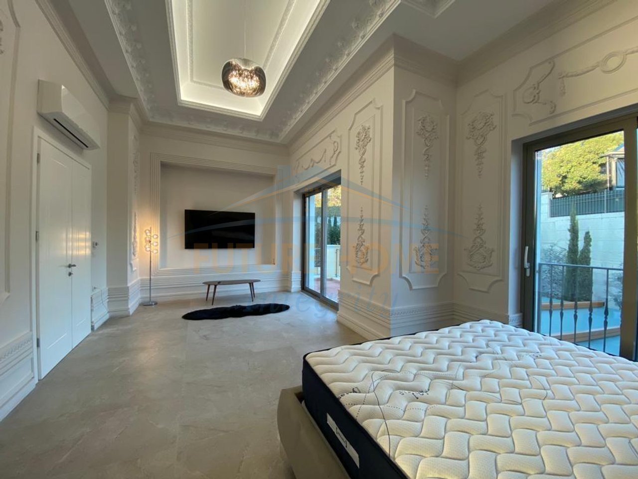 For sale, 3-storey villa, Porta e Gjelbër Residence, Tirana.