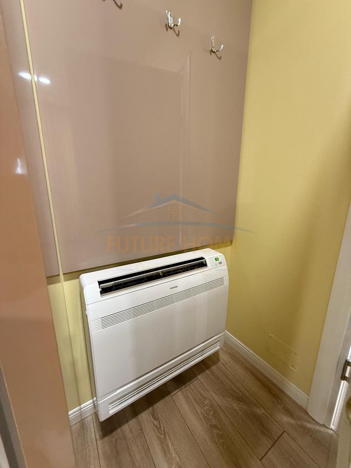 Shitet Apartament 3+1 , Vollga, Durres.