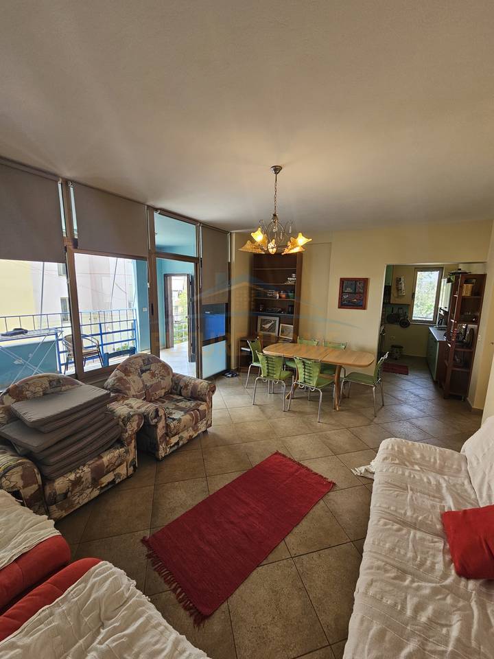 For sale, 2+1 Apartment in Golem.