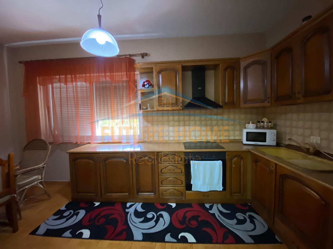 In vendita, appartamento 2+1, Myslym Shyr