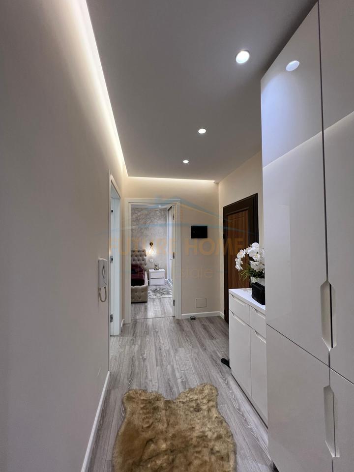 Shitet, Apartament 1+1, Unaza e Re.