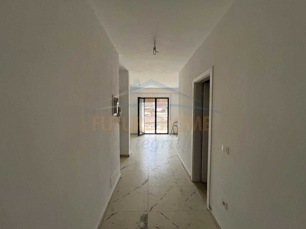 Rent, Office space 1+1, Ballet School, Tirana.