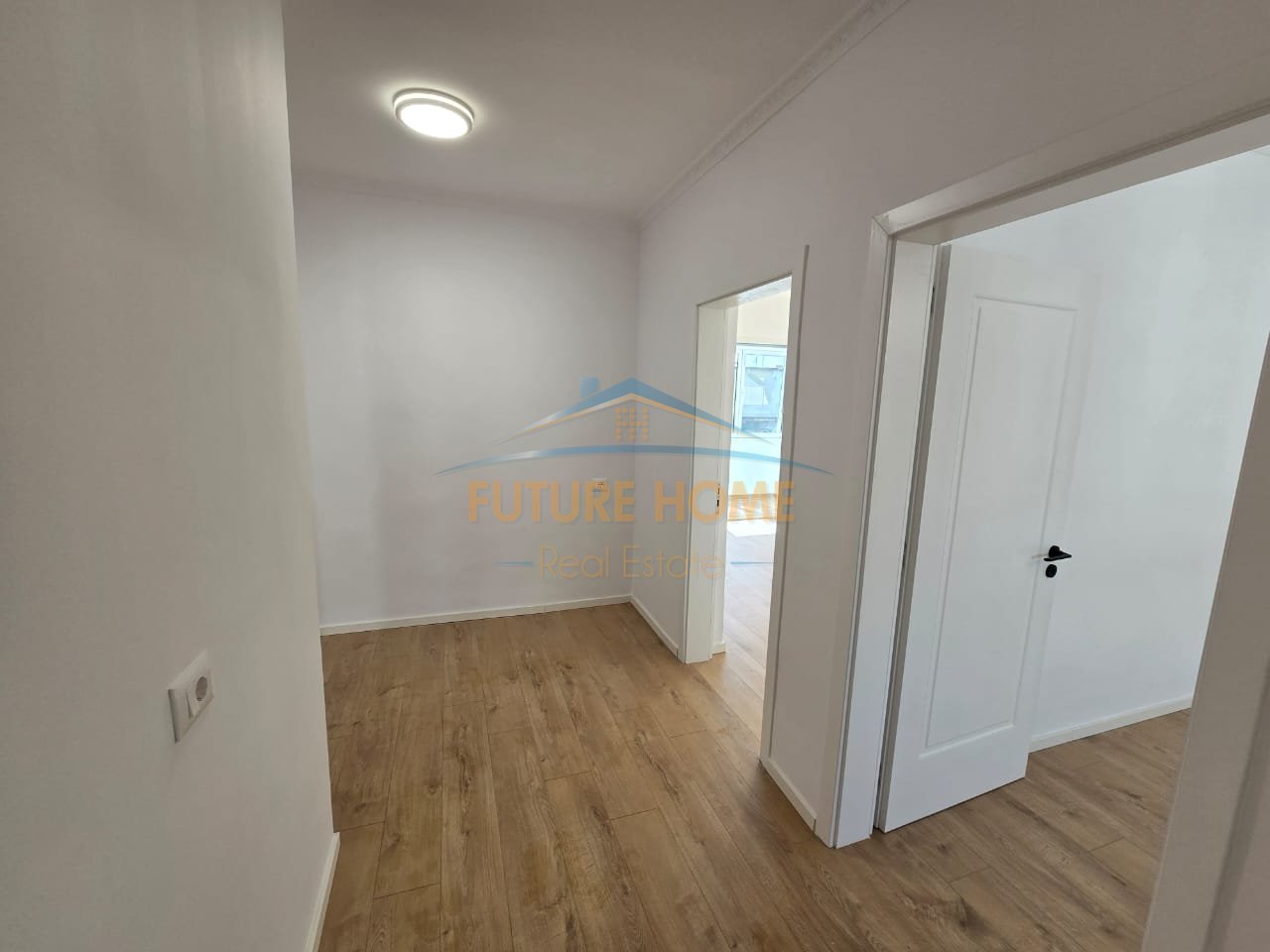For sale, 2+1 Apartment, Bardhyl Street, Tirana.