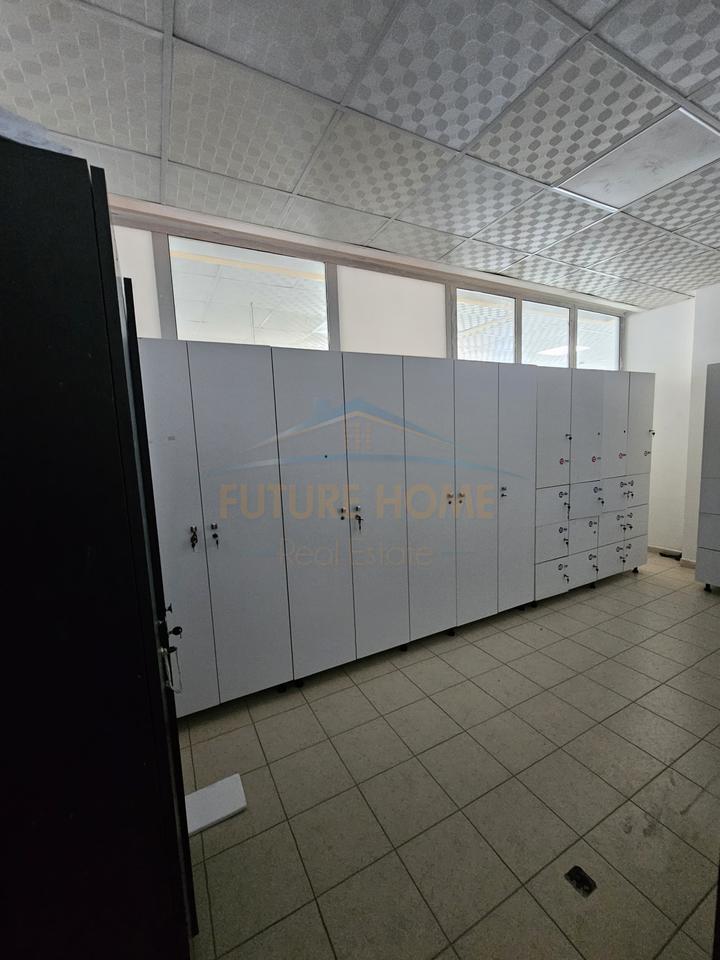 RENT, BUSINESS PREMISES FOR CLOTHING, DAJLAN BRIDGE, DURRES.