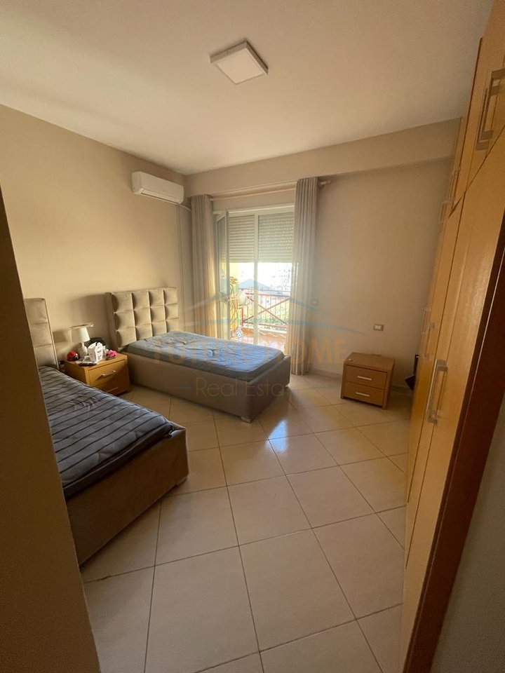 In vendita, appartamento 2+1+ posto auto. Viale Gjergj Fishta, Tirana