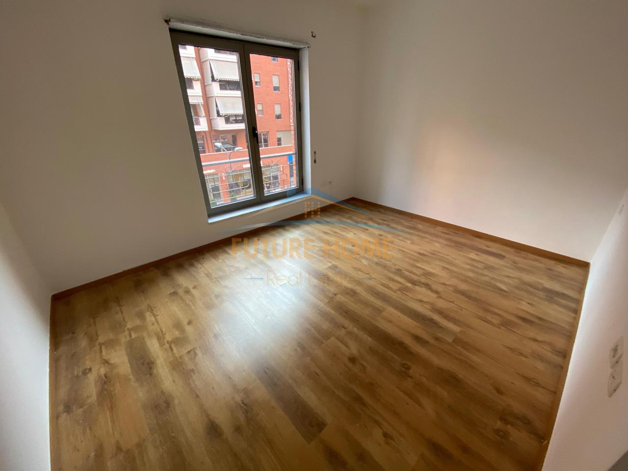 For rent, Apartment 2+1+2, in the Delijorgji Complex, Tirana.