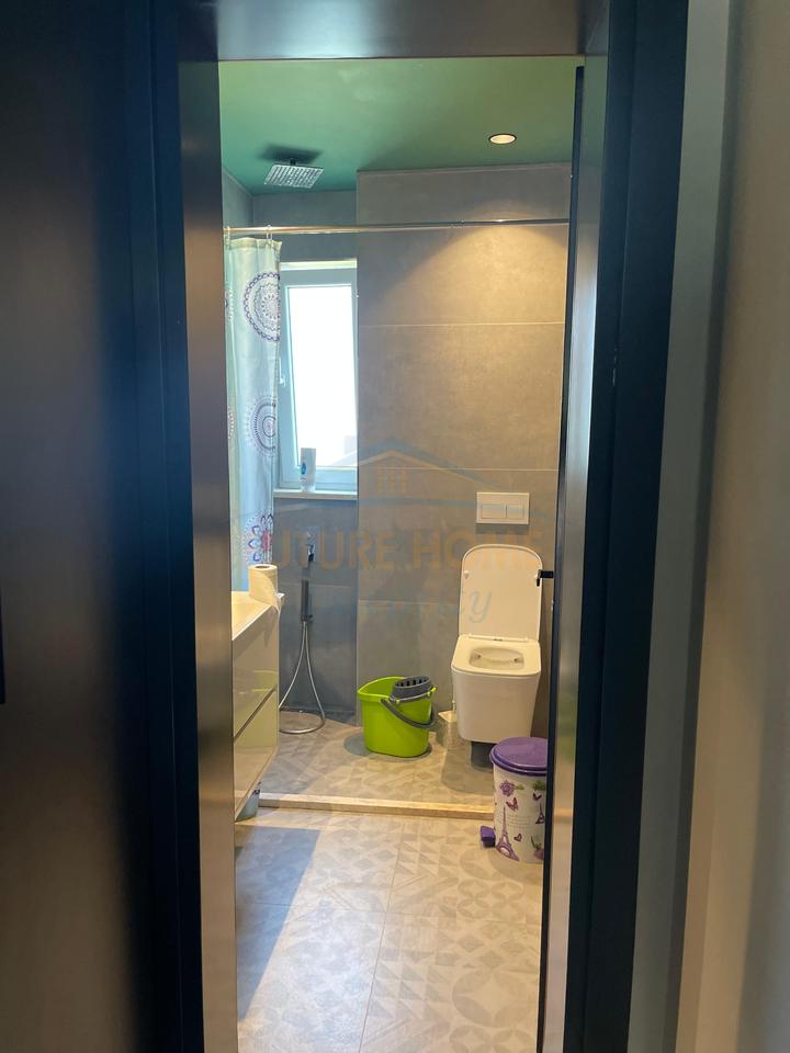 For rent, 1+1 Apartment, Dibra Street, Tirana.
