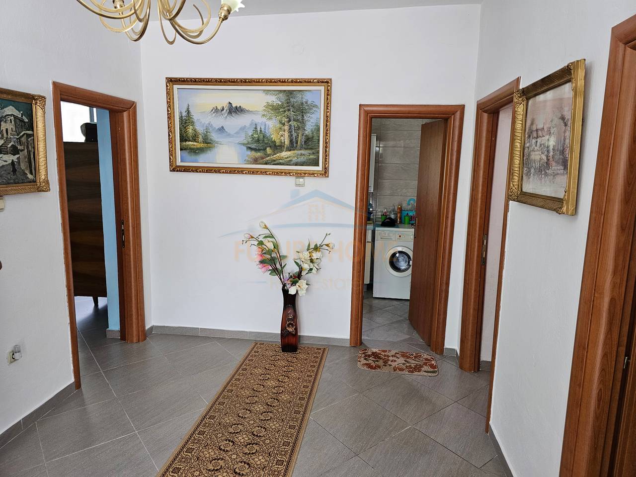 Qera, Shtëpi Private, Laprake, Tiranë.