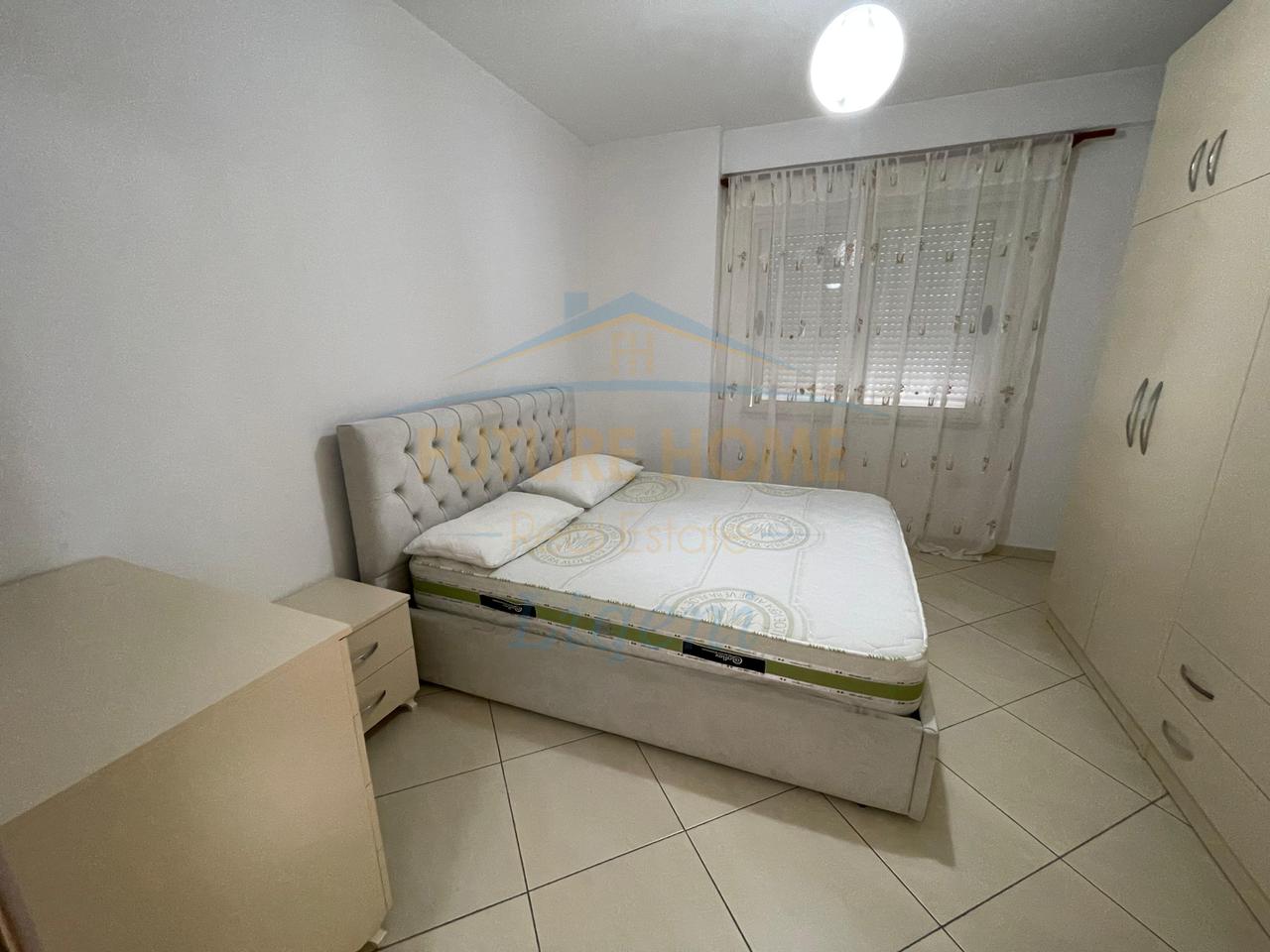 Shitet Apartament 3+1+2 , Bulevardi i Ri , Tirane.