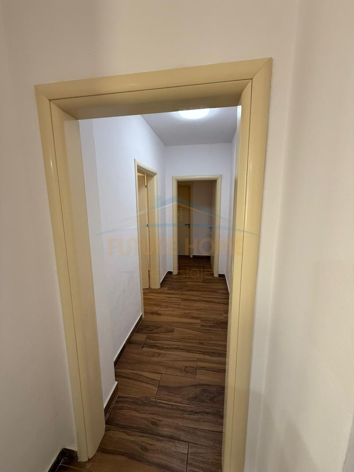 Qera, Apartament 2+1+2, Rruga Pavarsia, Durres