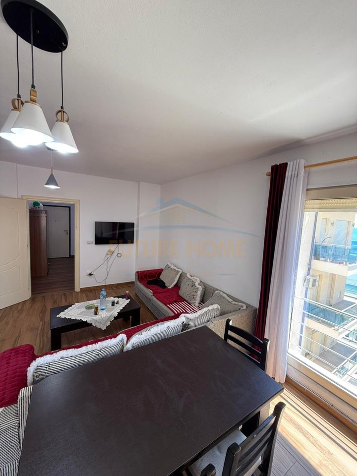 Qera, Apartament 2+1+2, Rruga Pavarsia, Durres