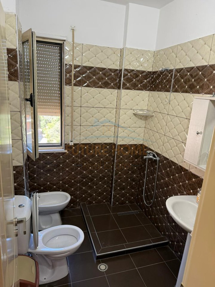 Qera, Apartament 2+1+2, Rruga Pavarsia, Durres