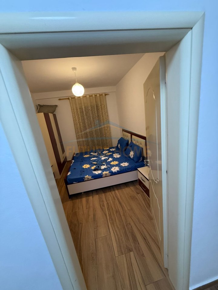 Qera, Apartament 2+1+2, Rruga Pavarsia, Durres