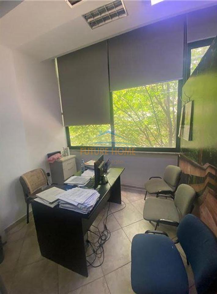 For sale, Business Unit, December 21, Tirana.