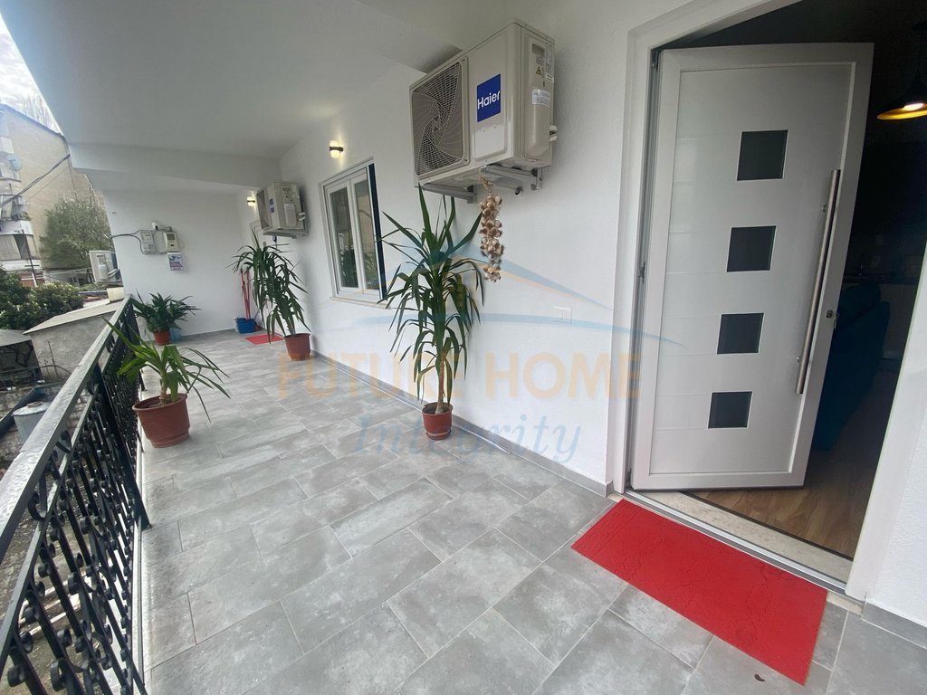 Qera, Apartament 1+1+Garderobë+Parkim, Rruga Mihal Grameno, Tiranë.
