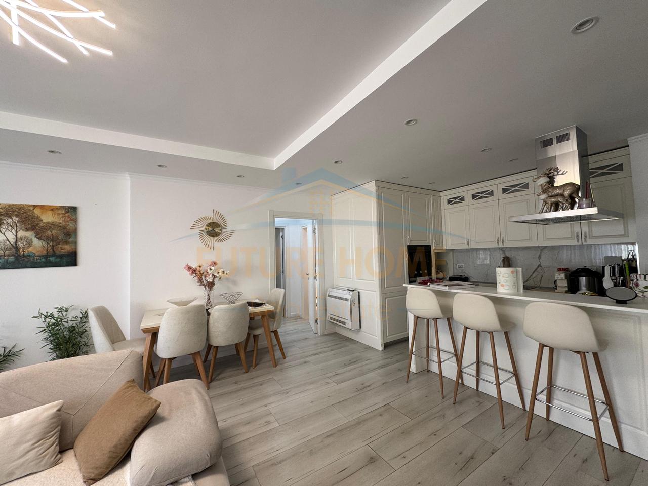 Shitet, Apartament 2+1+2+ Depo, Vollga, Durres