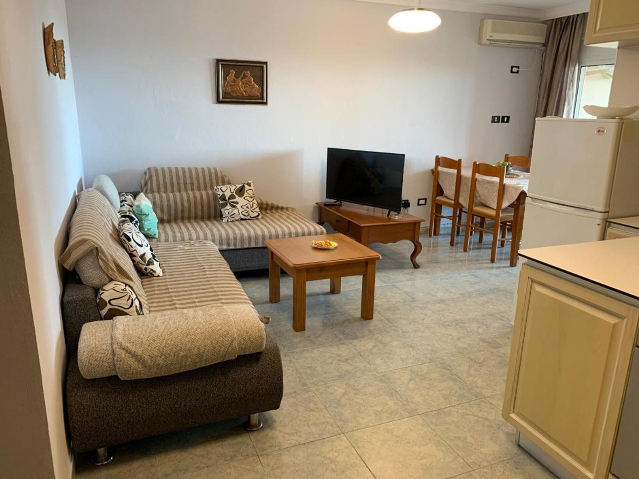 For rent, 1+1 Apartment, near Sazani Restaurant, Shkëmbi i Kavajës, Durrës