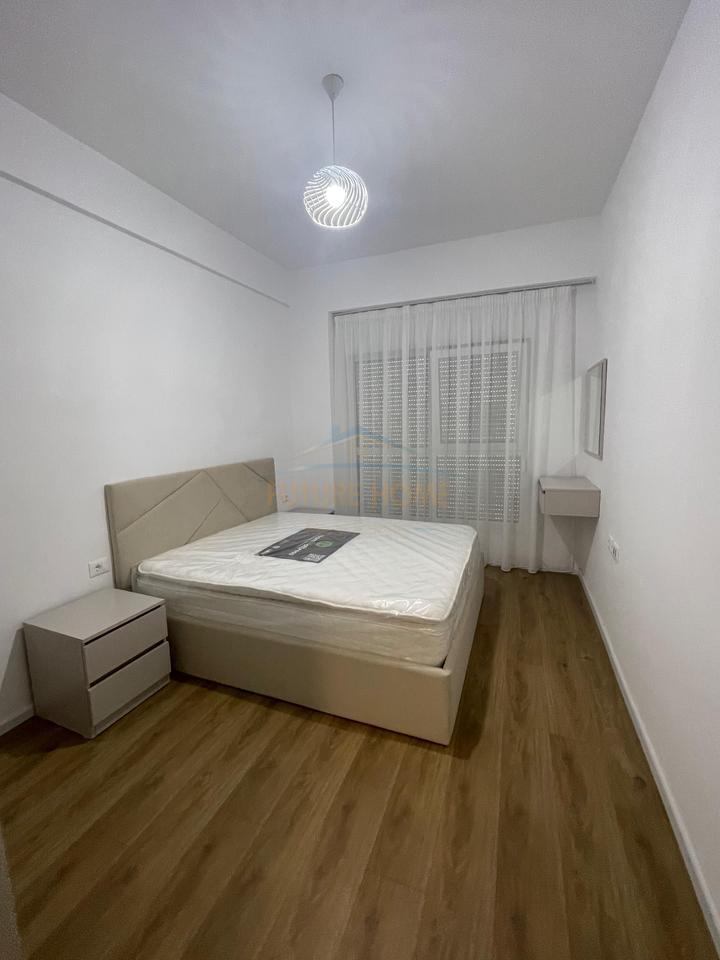 For rent, 1+1 Apartment, Kaimi Complex, Alidemi, Tirana.
