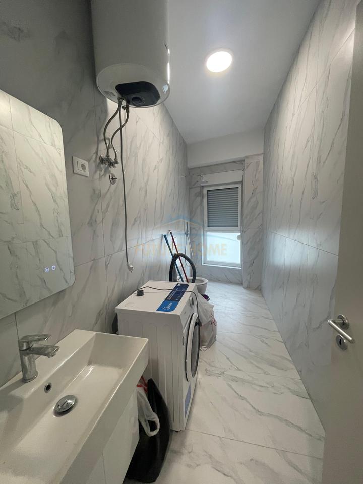 For rent, 1+1 Apartment, Kaimi Complex, Alidemi, Tirana.