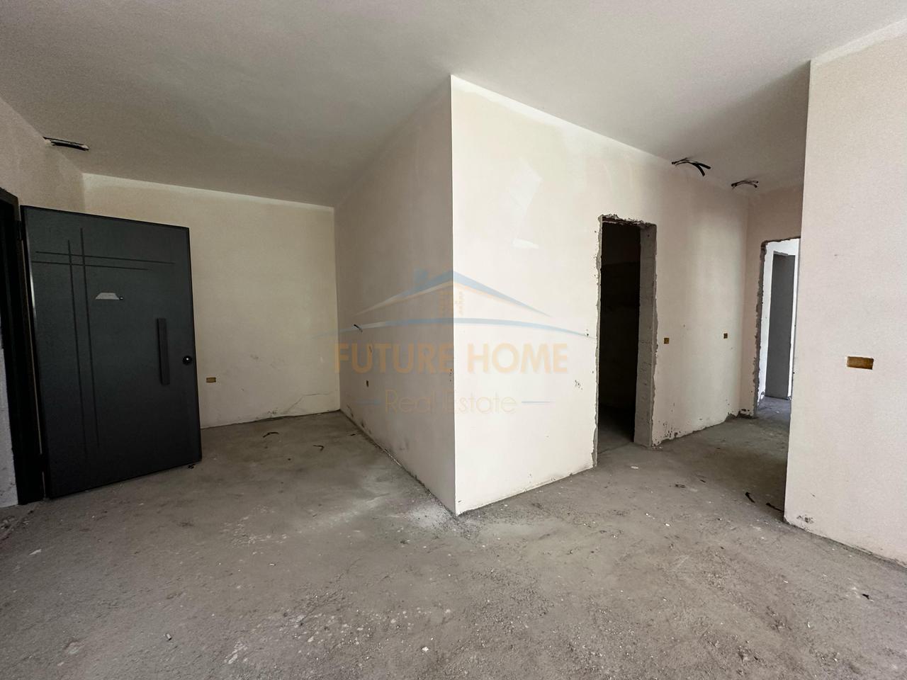 Shitet, Apartament 2+1+2, Xheluks Residence, Rruga e Elbasanit