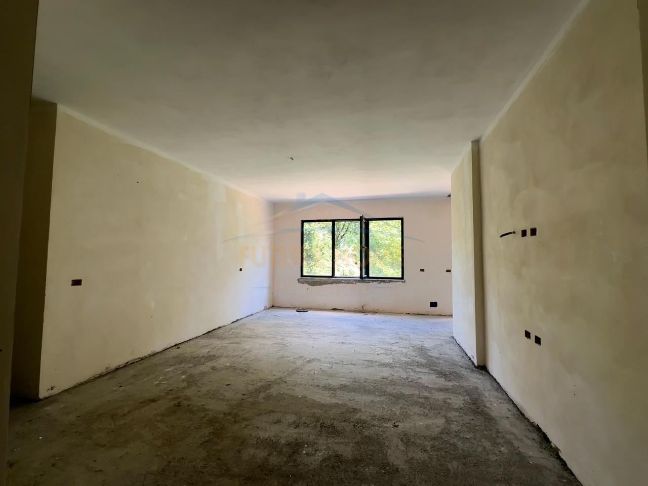 Shitet, Apartament 2+1+2, Xheluks Residence, Rruga e Elbasanit