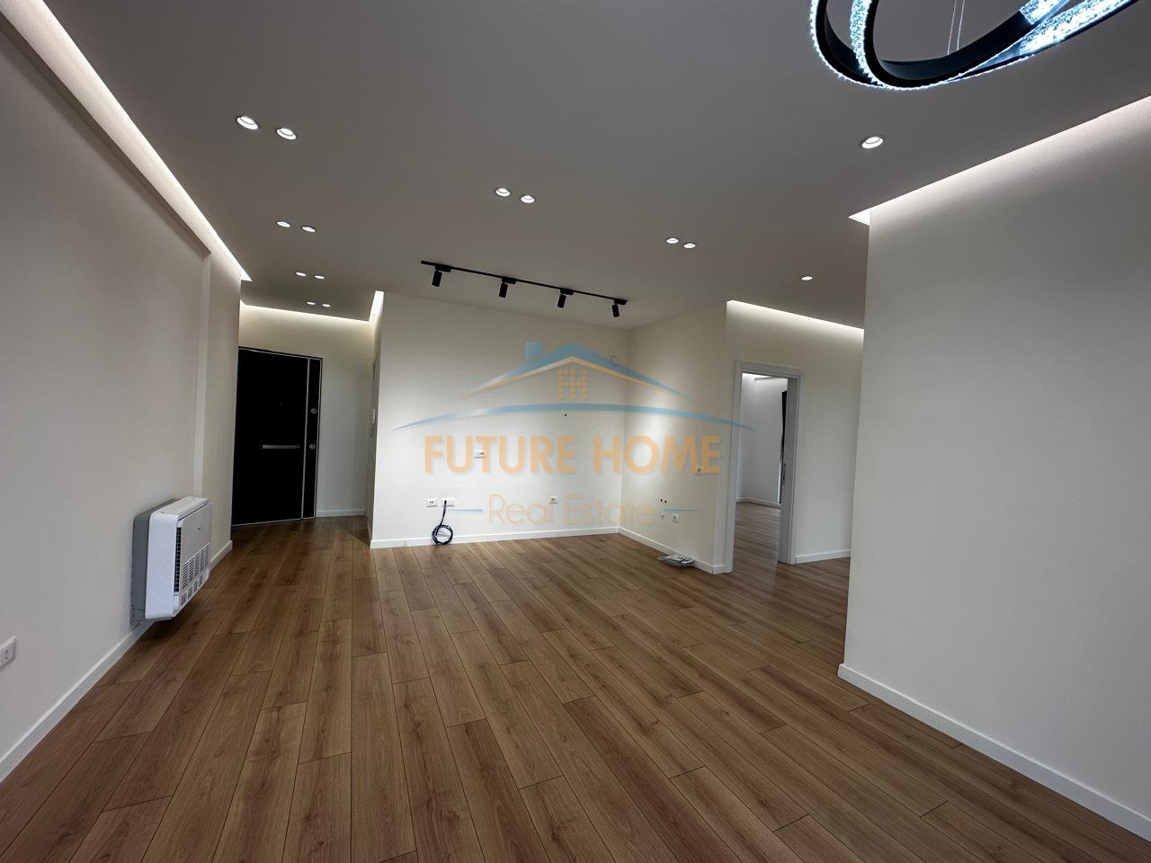 Rent, Apartment 2+1+2+Parking space, Dibra Street, Pharmacy 10, Tirana