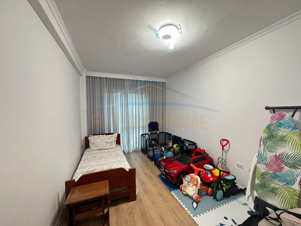 For sale, 2+1 Apartment, Unaza e Re, Tirana.