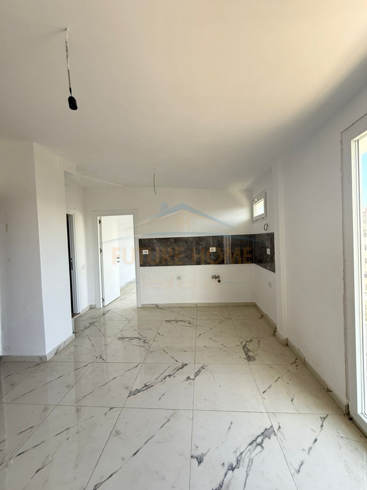 Shitet, Apartament 2+1, Golem, Durres