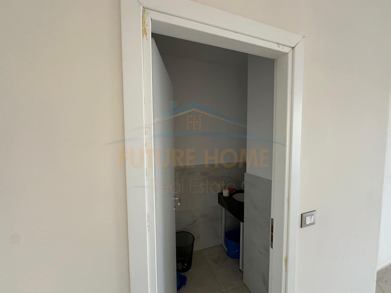Rent, Business Space, Red School