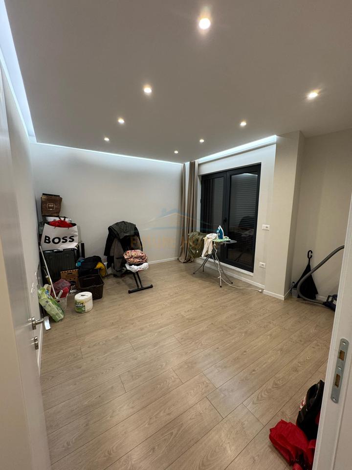 For sale, Apartment 2+1+Parking Space, Kodra e Diellit 2 Residence, Tirana.
