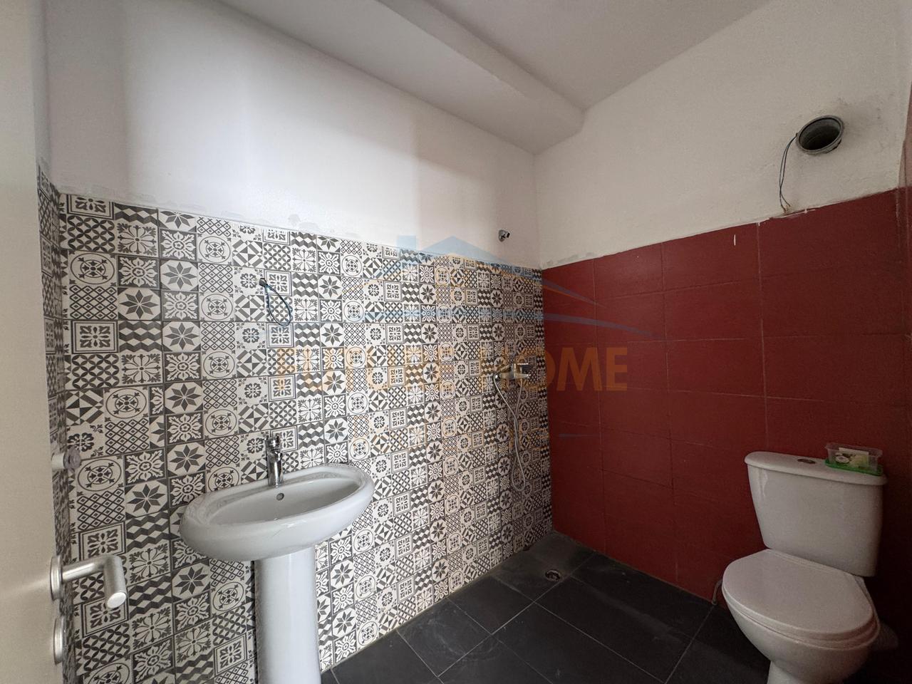 In vendita, Appartamento 3+1+2, Shijak, Durrës