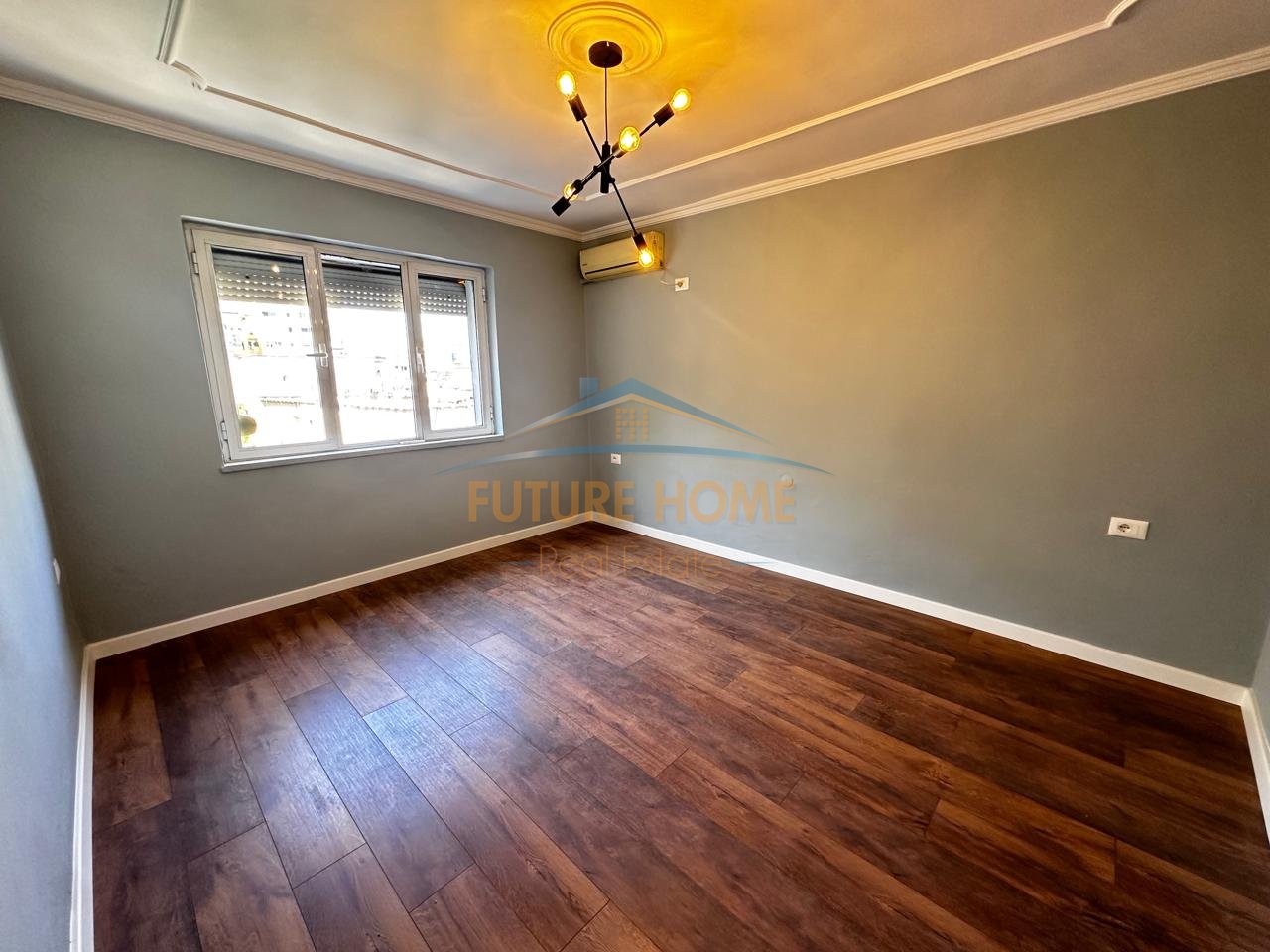 For sale, 1+1 Apartment, Elbasan Street, Tirana
