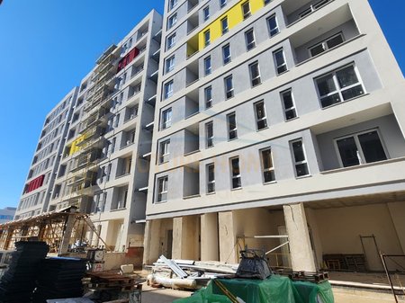 Shitet, Apartament 2+1+2, Univers City, QTU