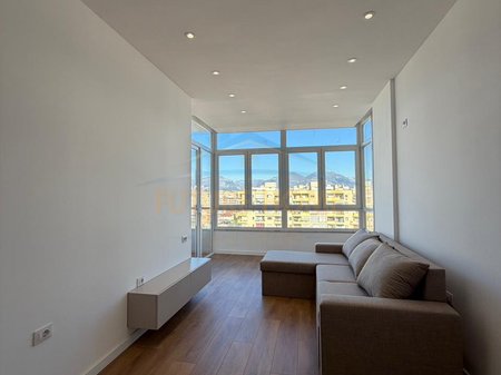 Shitet, Apartament 1+1, Astir, Tiranë