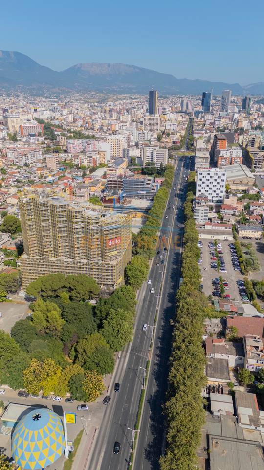 In vendita, Appartamento 3+1+2, Edificio Colonnade, Via Dritan Hoxha