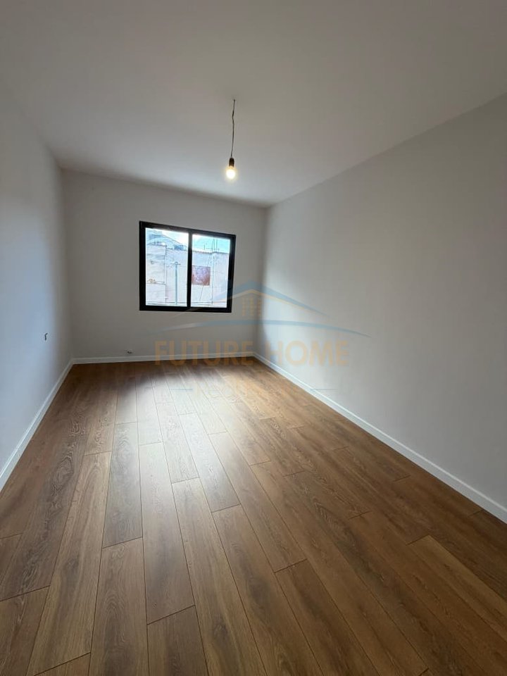 Shitet, Apartament 2+1, Rruga e Shefqet Kuka, Fresk, Tirane.