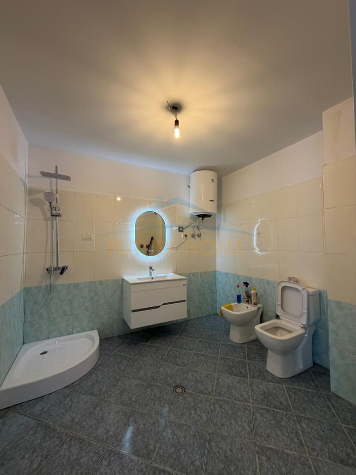 Shitet, Apartament 2+1, Rruga e Shefqet Kuka, Fresk, Tirane.