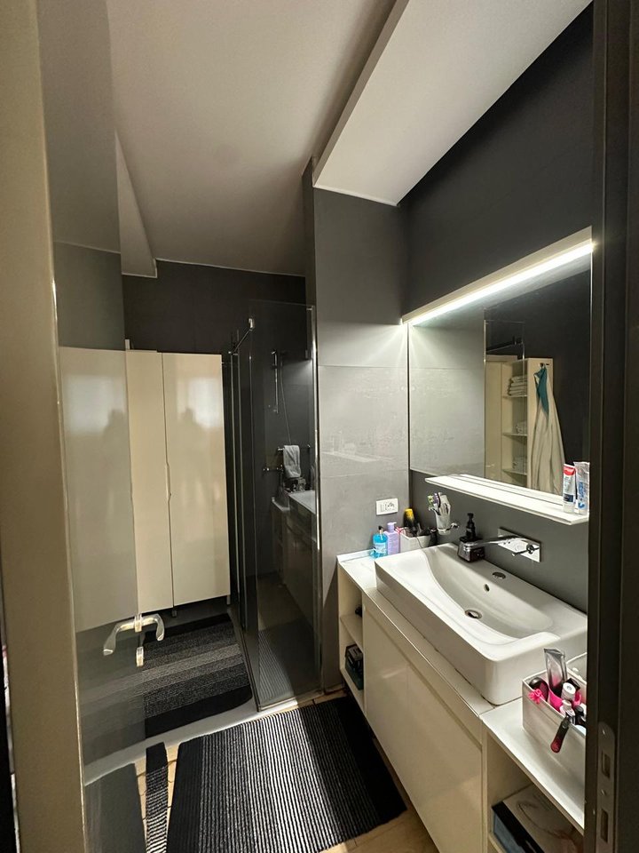 For sale, 2+1+2 Apartment, "Kika 2" Complex, Komuna Parisit, Tirana.