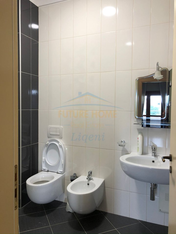 Qera, Apartament 3+1+Post Parkimi, Kopshti Zoologjik, Tirane.