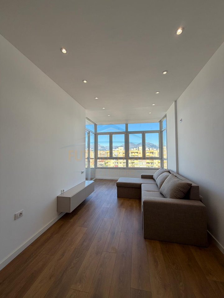 Shitet, Apartament 1+1, Astir, Tiranë