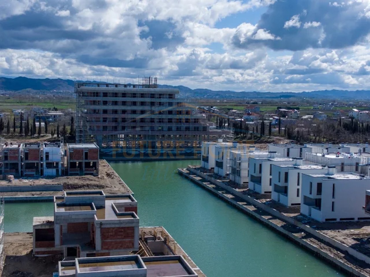 For sale, Apartment 2+1+2+Parking space, Mara Residence, Tirana.