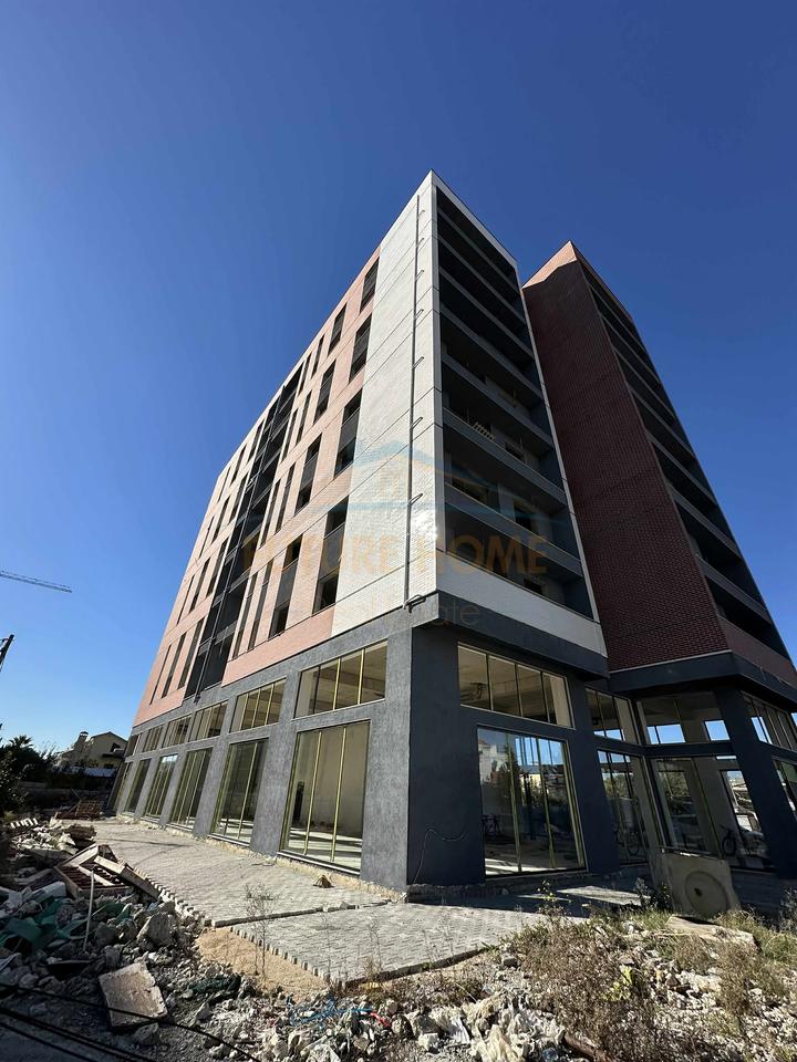 Shitet, Apartament 1+1 Ish Fusha e Aviacionit